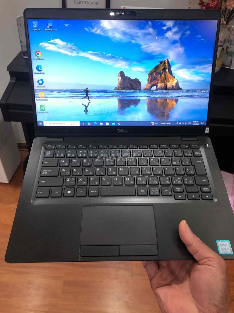 Dell latitude 5300 i7 gen 8/16gb/256gb/13.3FHD