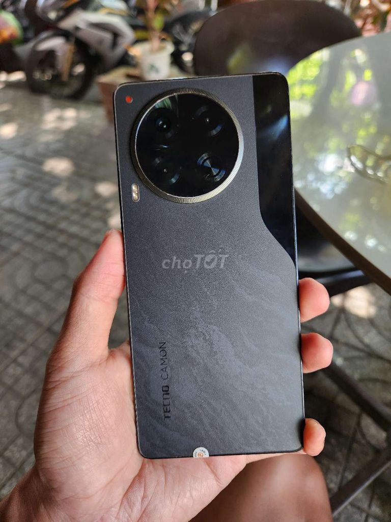 Tecno Camon 30 256GB Đen. Mua bán Điện thoại tại Thành phố Vĩnh Long Vĩnh Long được đăng bởi Cường VL hình 1