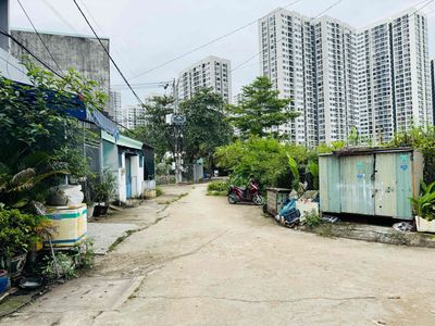 Bán nhà đối diện Vinhomes Grand Park – 54m² – 2 tầng – chỉ 3,6 tỷ