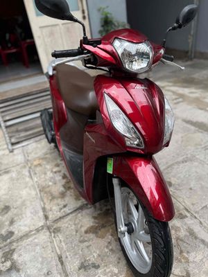 Vision Đỏ 2020 chính chủ biển43. Xe rin keng