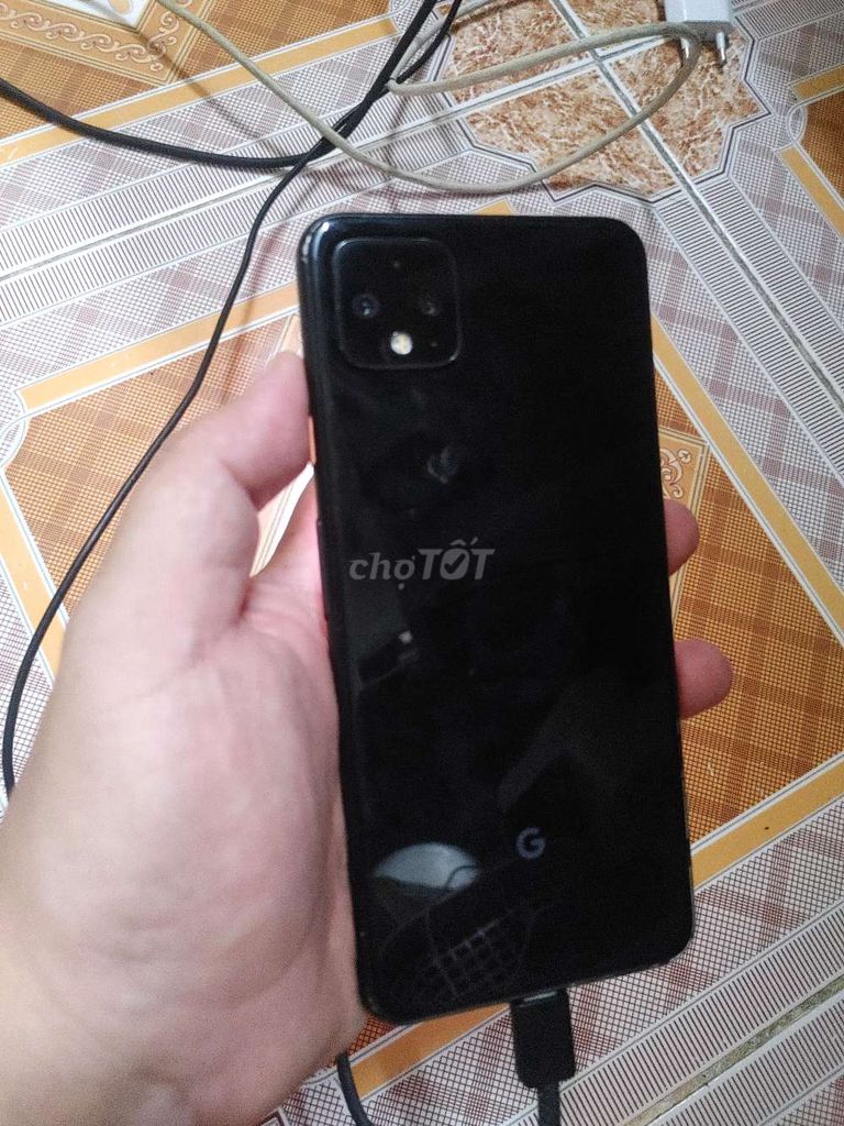 Google Pixel 4 XL Đen Màn hình nứt, đốm. Mua bán Điện thoại tại Quận 4 Tp Hồ Chí Minh được đăng bởi kim châu  hình 1
