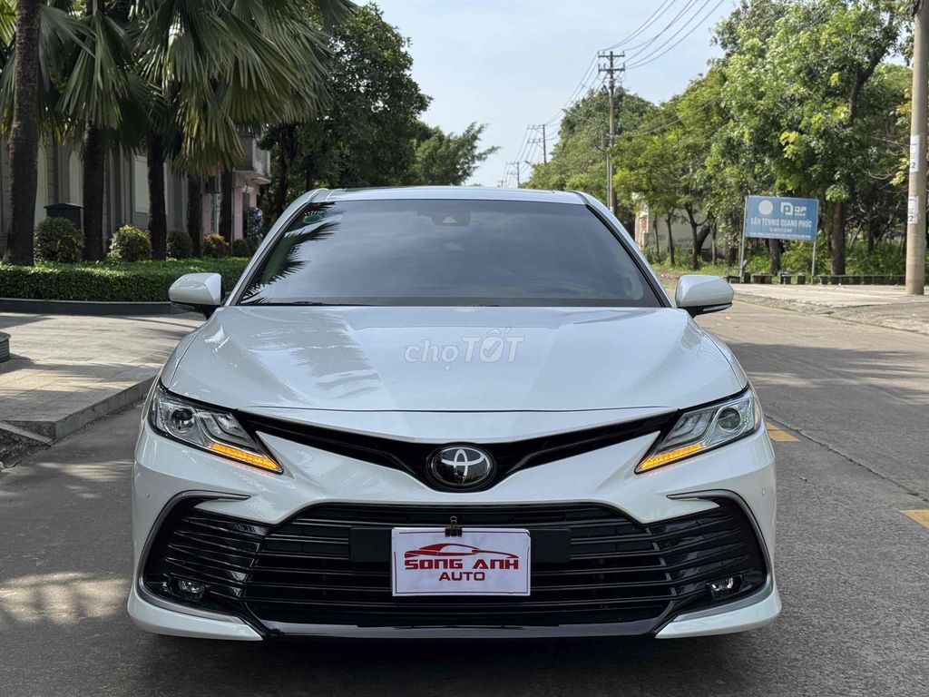 🚘Siêu phẩm Camry 2.0Q 2022 siêu đẹp cập bến🚘. Mua bán Ô tô tại Thành phố Dĩ An Bình Dương được đăng bởi Dương hình 2