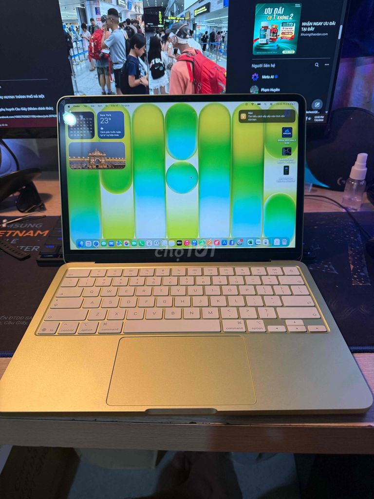 Apple MacBook Neo 8GB/256GB Vàng. Mua bán Laptop tại Quận Hoàn Kiếm Hà Nội được đăng bởi Phú Hiếu hình 1