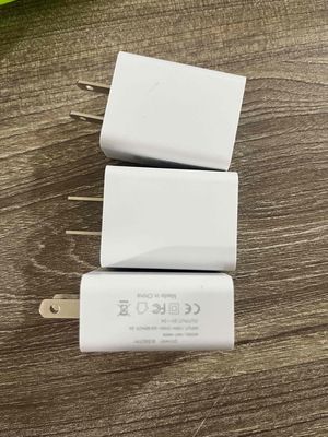 Đồ văn phòng, Combo 3 cốc sạc 100k. Mua bán Đồ dùng văn phòng tại Thành phố Biên Hòa Đồng Nai được đăng bởi Trần Hữu Ky