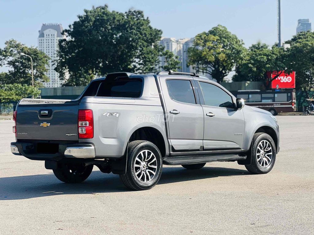 2 cầu stđ  Colorado 2017 High Country 2.8L 4x4 AT. Mua bán Ô tô tại Huyện Đan Phượng Hà Nội được đăng bởi Huy Trungg hình 6