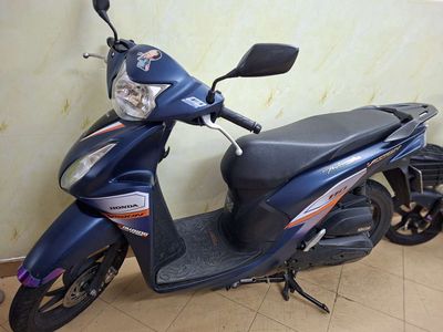 Xe Vision 2022 phiên bản có khóa Smartkey. Mua bán Xe máy tại Quận 1 Tp Hồ Chí Minh được đăng bởi Kim Xuyến