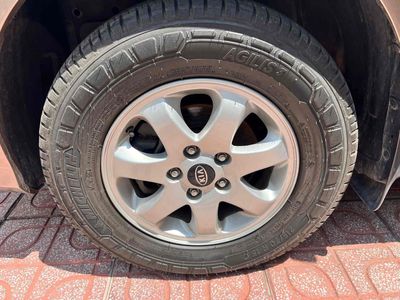 Kia Carnival 2009 Bạc - Chính Chủ