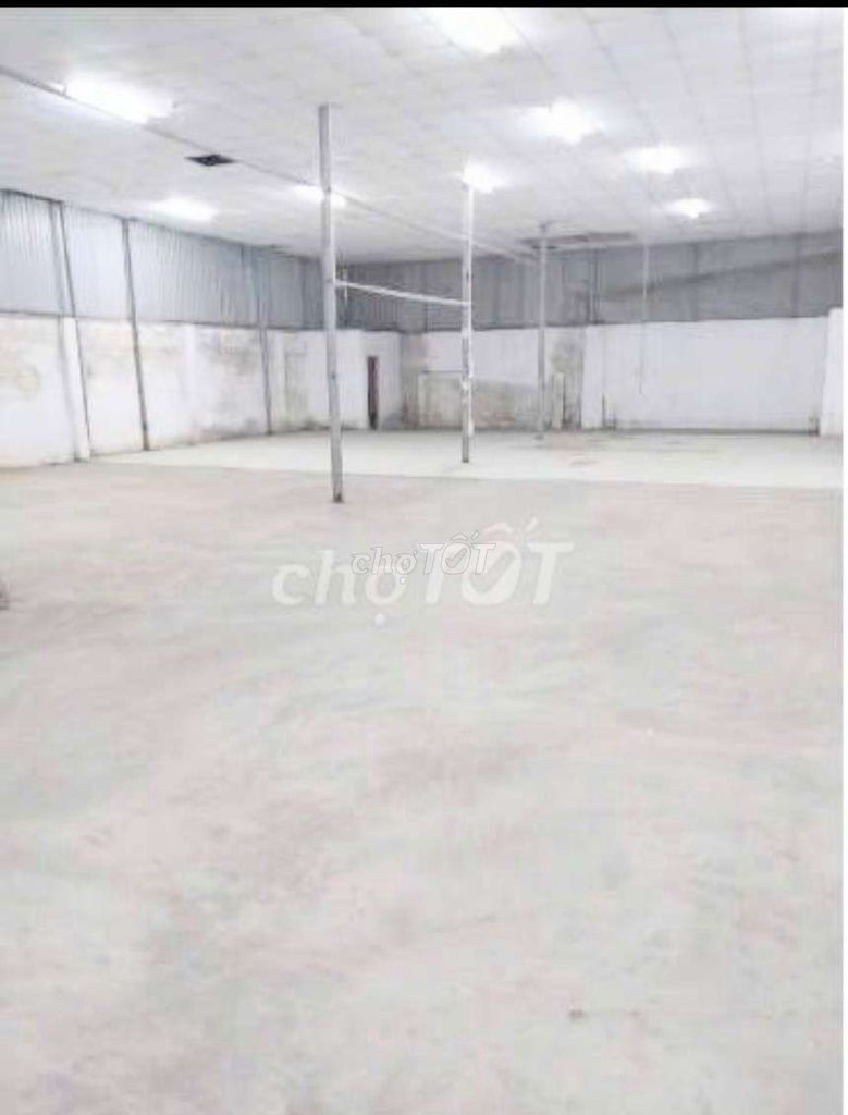 KHO - XƯỞNG ( 720M2 )  QUẬN 8  .TPHCM