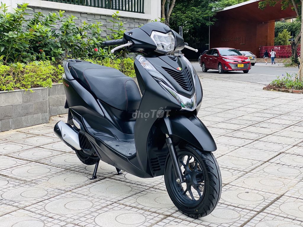 HONDA LEAD 125 ĐEN SẦN ĐÈN LED BẢN ĐẶC BIỆT 2022. Mua bán Xe máy tại Quận Nam Từ Liêm Hà Nội được đăng bởi Lê Duy Anh hình 5