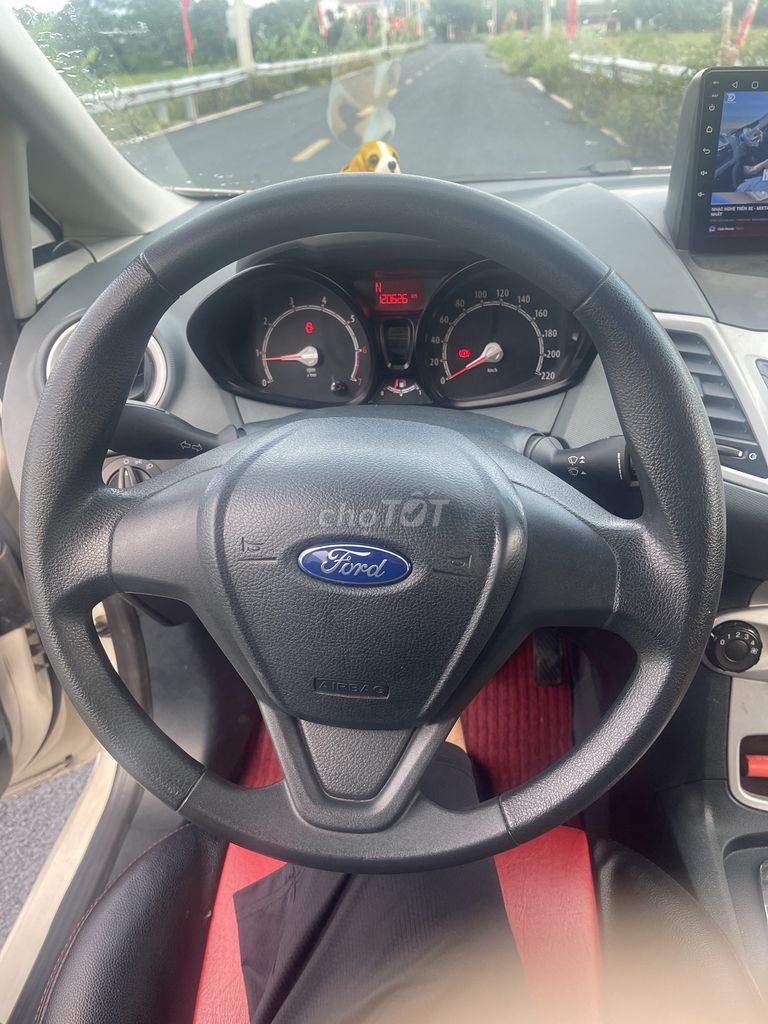 Ford Fiesta 2013  - 120000 km. Mua bán Ô tô tại Huyện Quốc Oai Hà Nội được đăng bởi Tuanduc Dương hình 8