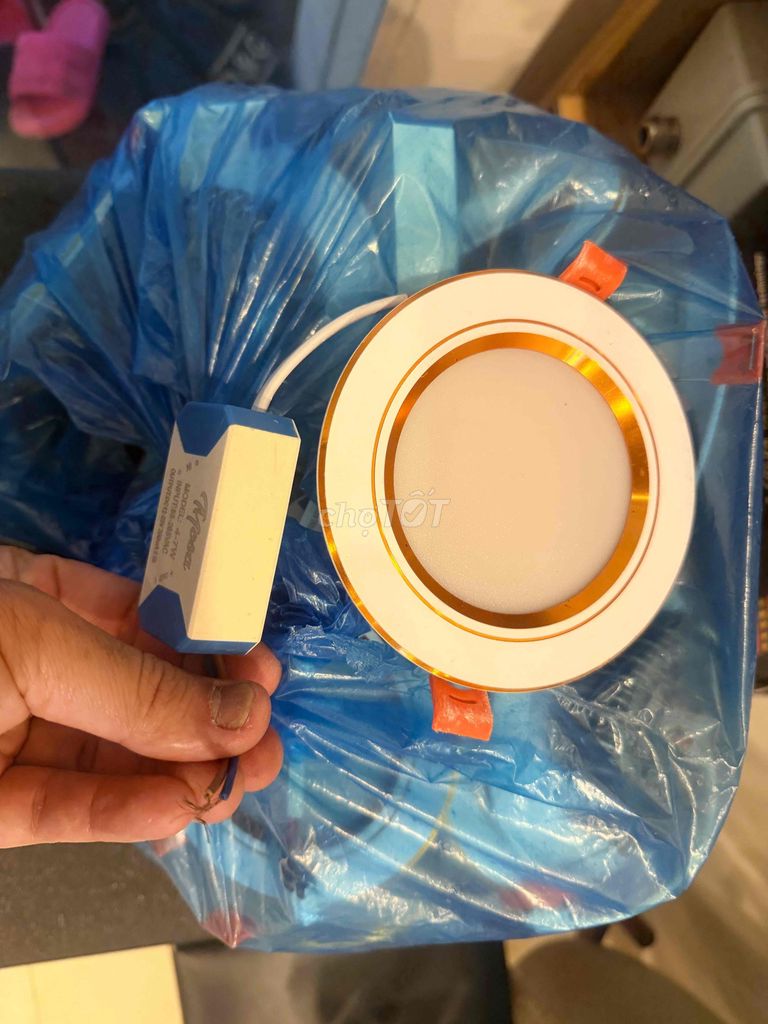 đèn âm trần phi90 tháo công trình. Mua bán Đèn tại Quận Hải An Hải Phòng được đăng bởi Dung  hình 1