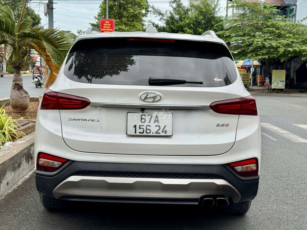 Hyundai Santafe 2.2Diesel Tiêu chuẩn 37k km. Mua bán Ô tô tại Quận 6 Tp Hồ Chí Minh được đăng bởi Thu Hảo hình 7