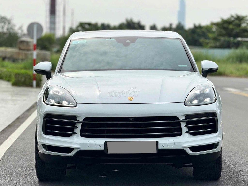 PORSCHE CAYENNE 2018 - Zin nguyên bản 100%