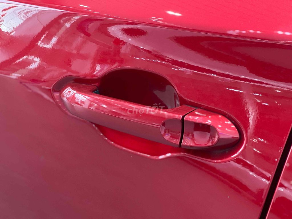 VF6 Plus Đỏ mới 100%, xe sẳn giao ngay. Mua bán Ô tô tại Quận 12 Tp Hồ Chí Minh được đăng bởi VinFast An Sương Quốc Lộ 1A hình 14