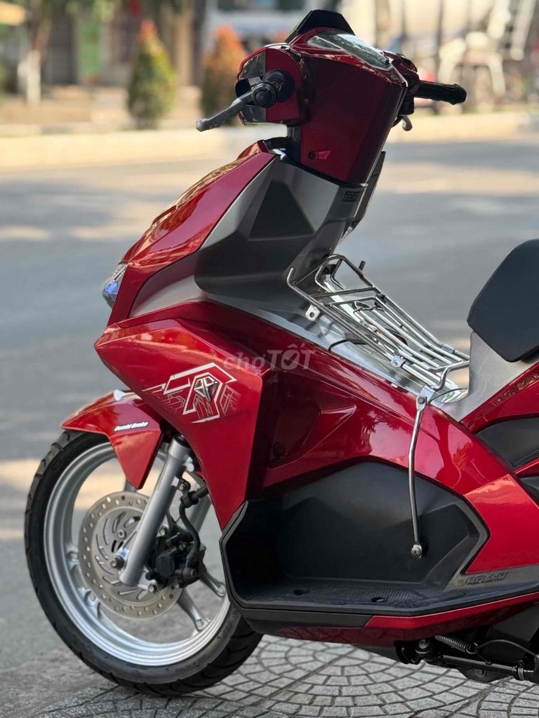 Honda Air Blade 2019 Đỏ 17000 km. Mua bán Xe máy tại Quận Cẩm Lệ Đà Nẵng được đăng bởi SƠN THỊNH  hình 2