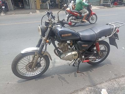 Mô tô Suzuki GN zin đẹp trùm mền ít sử dụng. Mua bán Xe máy tại Quận 10 Tp Hồ Chí Minh được đăng bởi văn phúc 