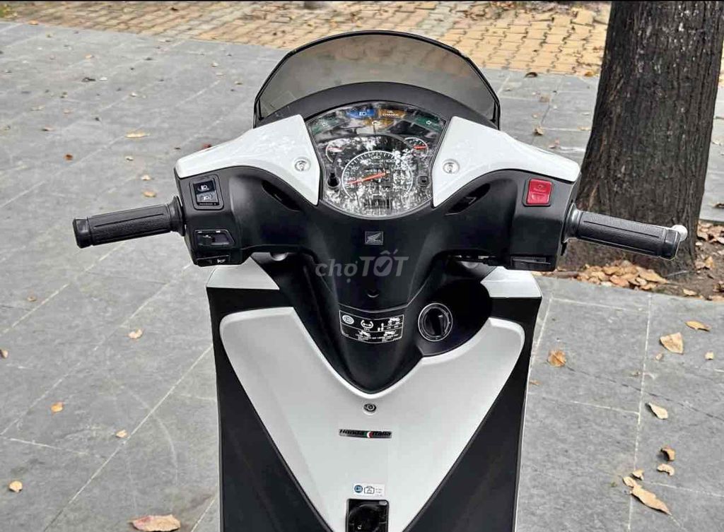 SH Siêu Phong Thuỷ (BSTP - 8686) Phát Lộc Phát Lộc. Mua bán Xe máy tại Quận Gò Vấp Tp Hồ Chí Minh được đăng bởi Phạm Đắc Tài hình 6