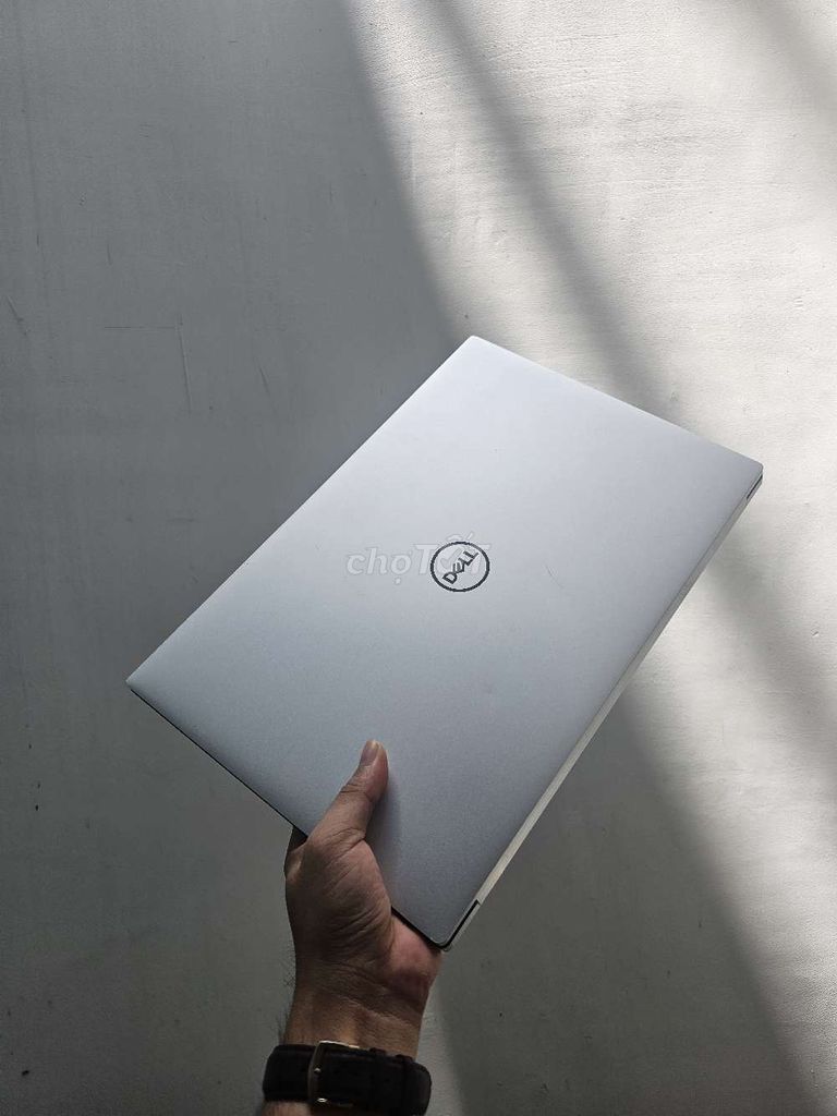Dell XPS 15 9500 i9-10885H 15.6 inch 16GB/512GB. Mua bán Laptop tại Quận 10 Tp Hồ Chí Minh được đăng bởi Tính hình 1