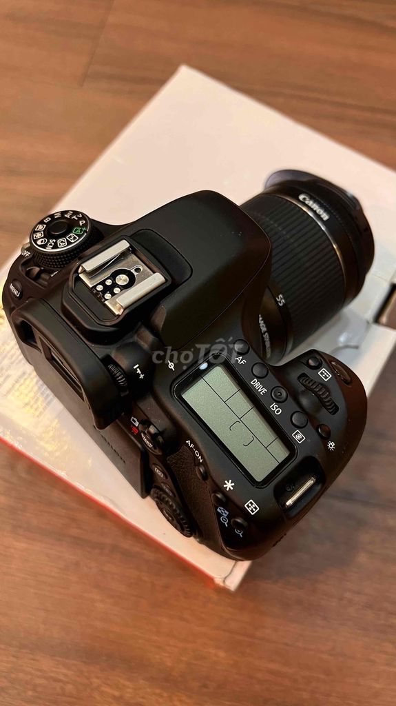 Canon 80D + 18-55 STM chính hãng như mới