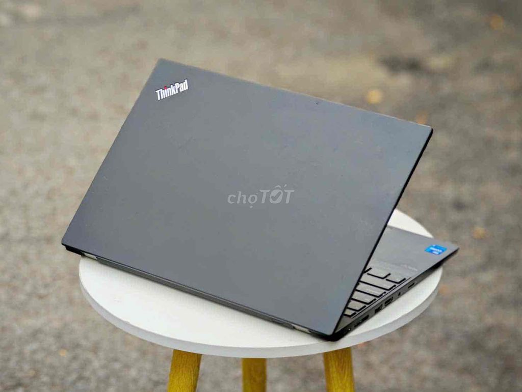 Lenovo ThinkPad P15s Gen 2 i7 15.6 inch 16GB/512GB. Mua bán Laptop tại Thành phố Thủ Đức Tp Hồ Chí Minh được đăng bởi Hoàng Sơn Store Thủ Đức hình 1