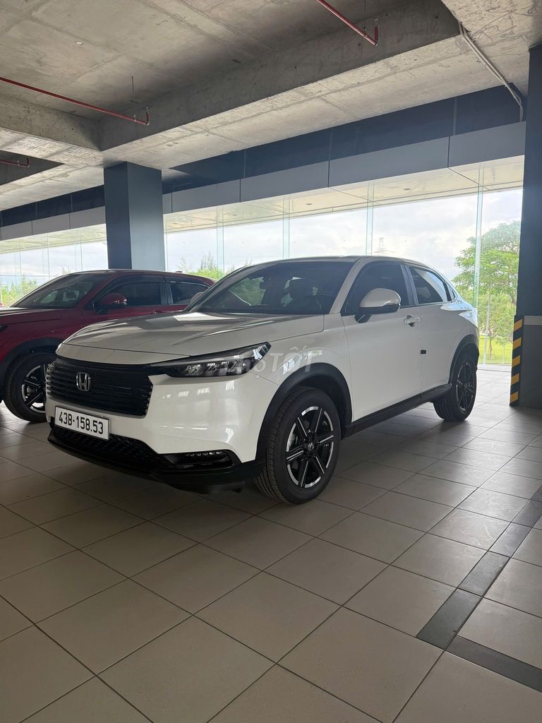 Honda HRV L Trắng. Mua bán Ô tô tại Quận Liên Chiểu Đà Nẵng được đăng bởi Giang hình 2