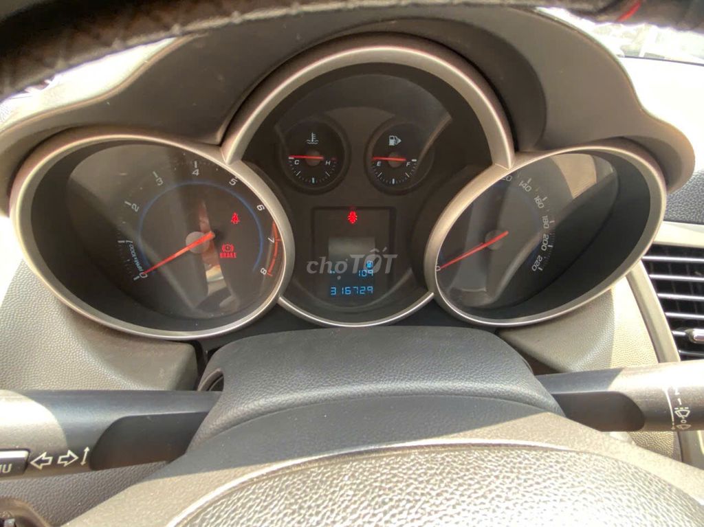 Chevrolet Cruze 2015 LS 1.6 MT - 300000 km. Mua bán Ô tô tại Quận 12 Tp Hồ Chí Minh được đăng bởi Nga hình 5
