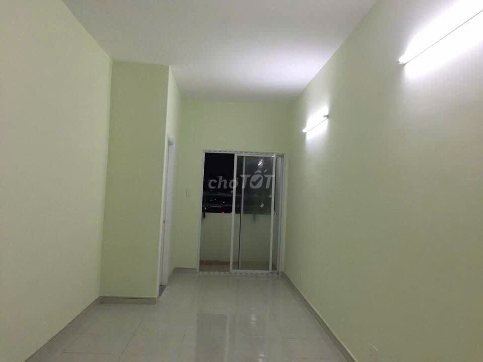 Аренда · 2 комн. · 70 м² · Quận 8, ул. Huỳnh Thị Phụng