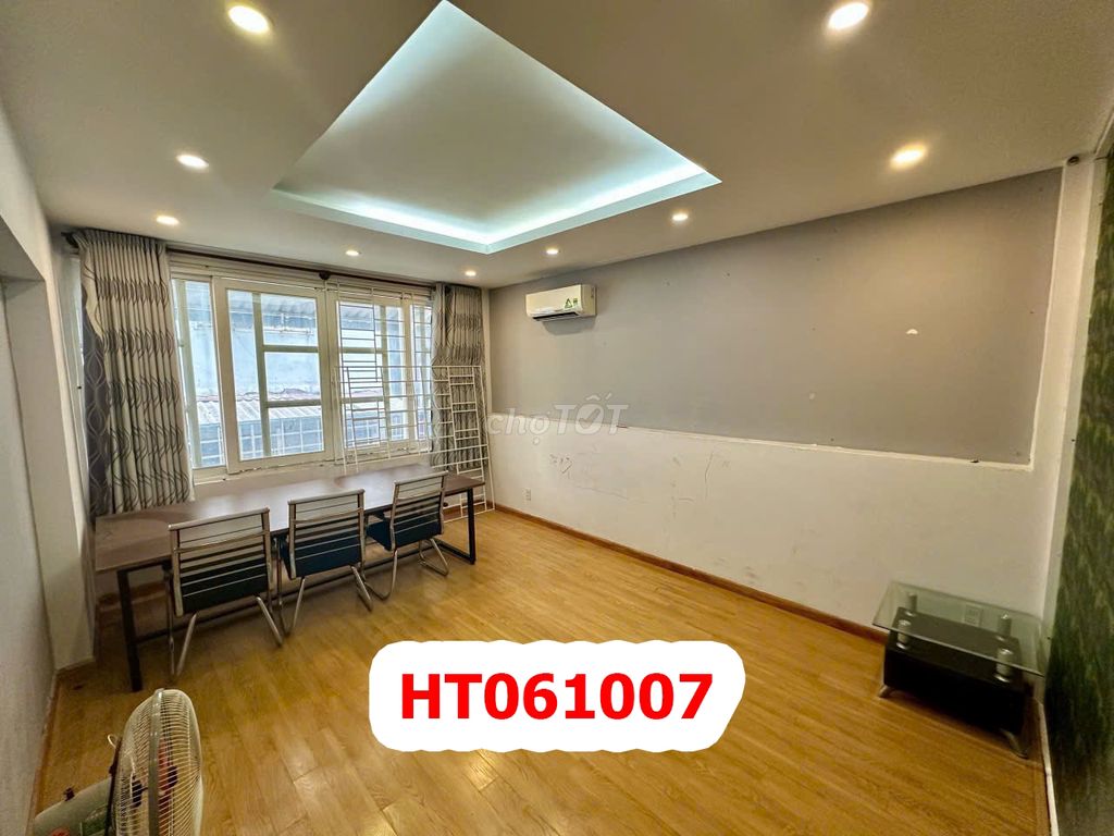 Nhà MT gần Chợ An Dương Vương Q6 - 4x16M - 8,9 Tỷ - Khu Sầm Uất