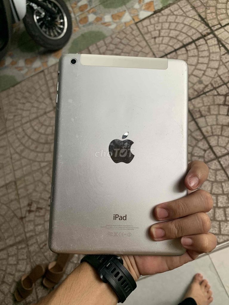 ipad mini 1 nguyên zin chỉ hỏng pin. Mua bán Máy tính bảng tại Huyện Thới Lai Cần Thơ được đăng bởi Ly Hung hình 2