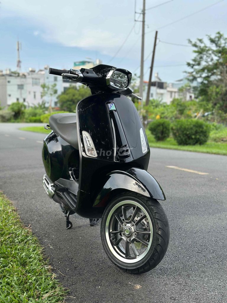 ✅✅Sprint Fux TFT 125cc.ABS Đen Bóng Siêu Keng. Mua bán Xe máy tại Quận Gò Vấp Tp Hồ Chí Minh được đăng bởi VESPA ĐỨC NGUYỄN  hình 6