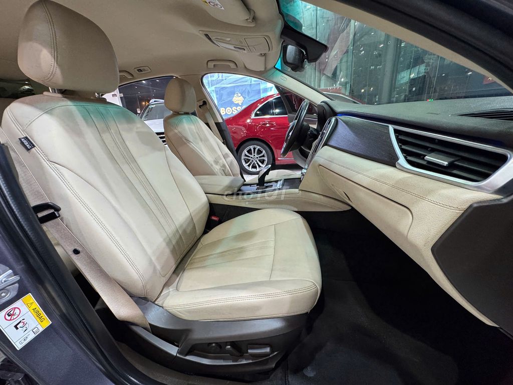 VinFast Lux A Premium 2.0 AT 2020. Mua bán Ô tô tại Quận Thanh Xuân Hà Nội được đăng bởi Nguyễn Tuấn Hoàng hình 17