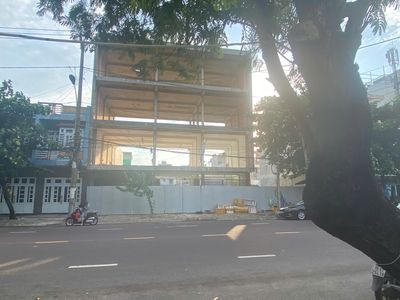 BÁN HOẶC CHO THUÊ 2 MẢNH. Cho thuê đất tại Thành phố Tuy Hòa Phú Yên được đăng bởi Quỳnh nhi