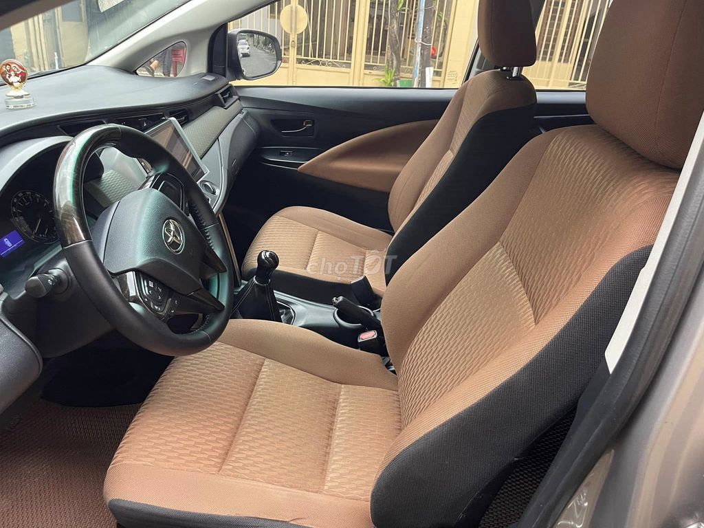 Toyota Innova 2018 2.0E - 120,000 km tuyệt đẹp.. Mua bán Ô tô tại Thành phố Thủ Đức Tp Hồ Chí Minh được đăng bởi Đức Xe Chất 9X hình 11