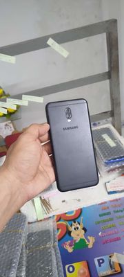 Samsung J7 Plus, ram 4gb, 2sim
