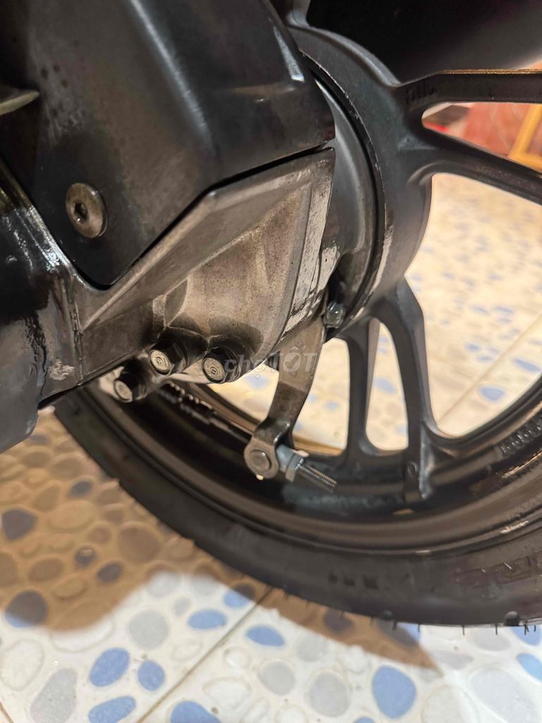 vArio 150 ( chính chủ bao kí rút ) zin , im ngon .. Mua bán Xe máy tại Thành phố Mỹ Tho Tiền Giang được đăng bởi luxury  hình 7