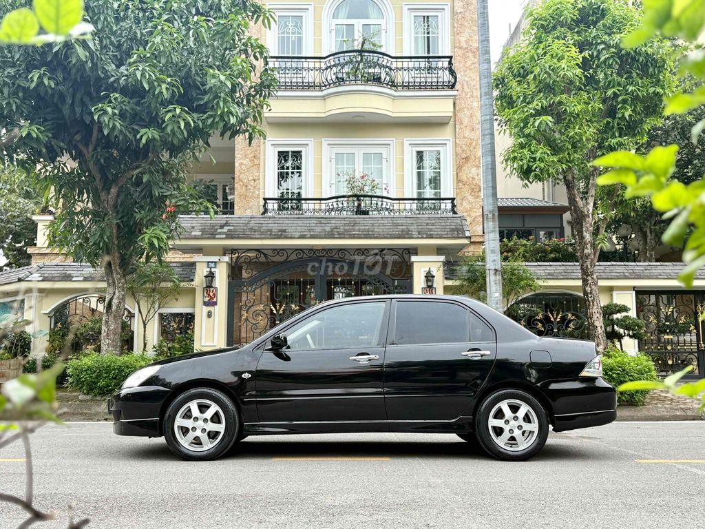 Mitsubishi Lancer 2005 Gala 2.0 AT - 138000 km. Mua bán Ô tô tại Quận Long Biên Hà Nội được đăng bởi Thế Anh hình 3