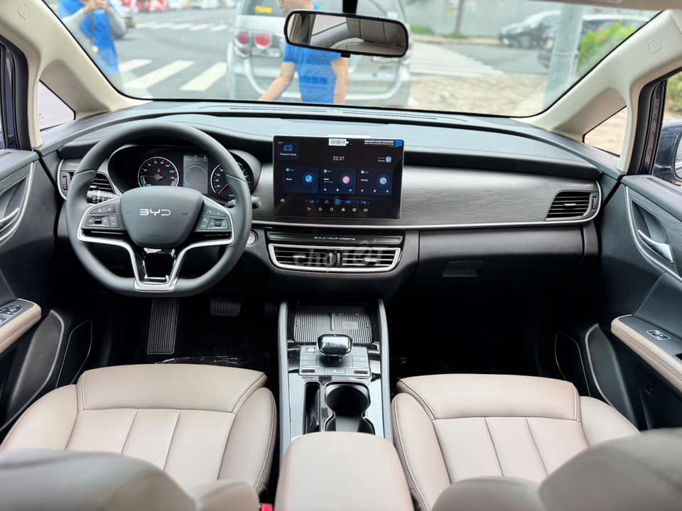 BYD M6 sx 2024 màu trắng đẹp. Mua bán Ô tô tại Quận Gò Vấp Tp Hồ Chí Minh được đăng bởi Quang hình 8