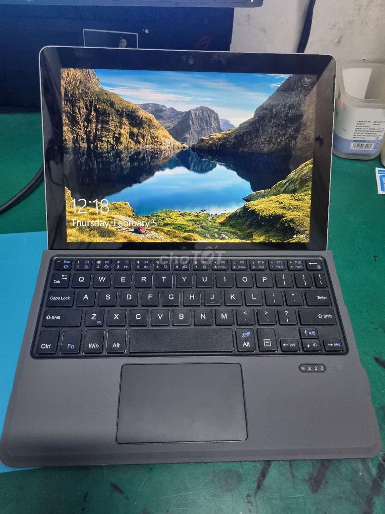 Surface Go 8GB/128GB pin 4h. Mua bán Laptop tại Quận Tân Bình Tp Hồ Chí Minh được đăng bởi Quang hình 1