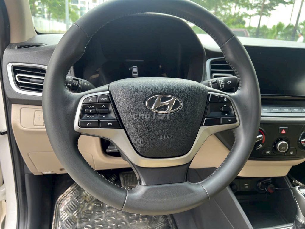 Hyundai Accent 1.4 AT 2021 màu trắng. Mua bán Ô tô tại Quận Hoàng Mai Hà Nội được đăng bởi Thanh auto hình 7