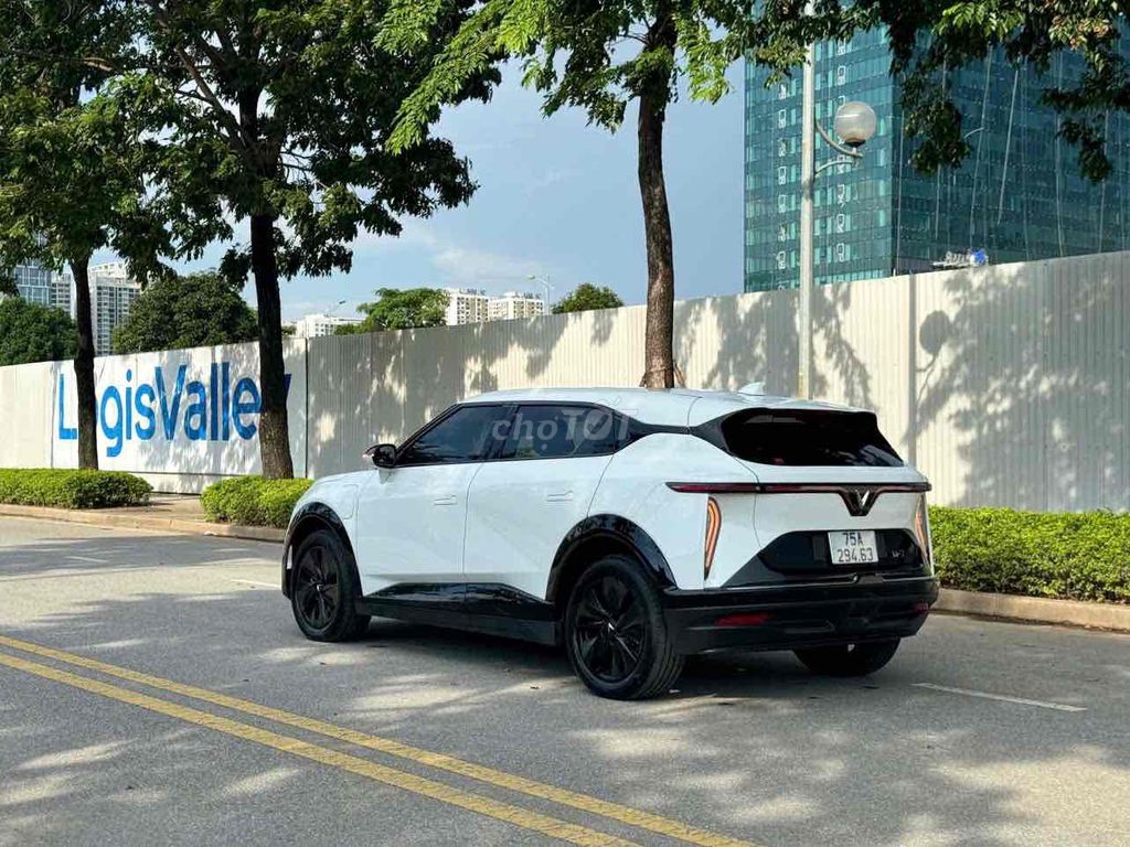 Vinfast vf7. Mua bán Ô tô tại Quận Cầu Giấy Hà Nội được đăng bởi MYCAR EV hình 6