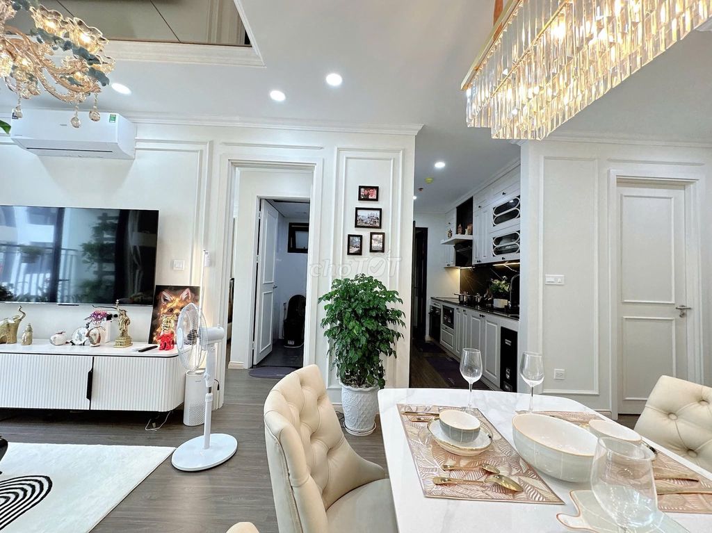 Апартаменты FPT Plaza, 2 спальни, премиальная мебель