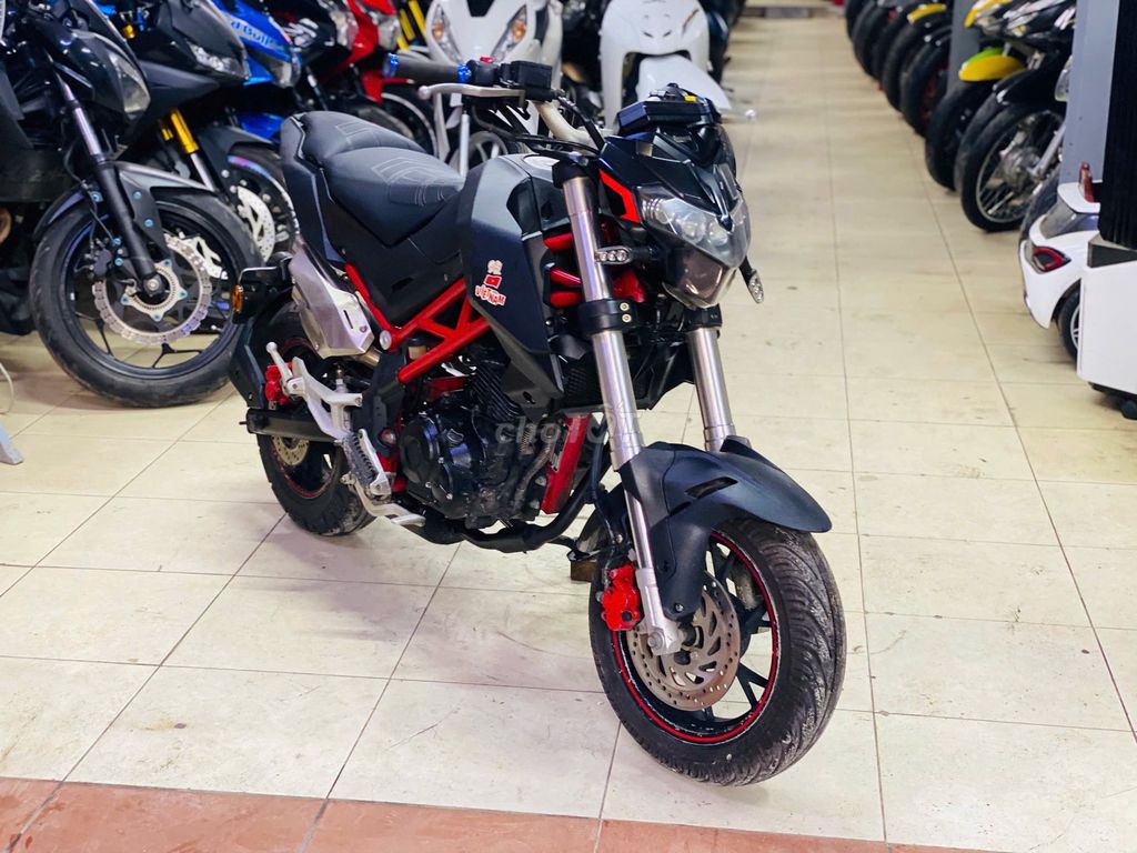 XE MÁY THỊNH PHÁT - TNT BENELLI 125 ĐEN MÁY CHẤT. Mua bán Xe máy tại Quận Nam Từ Liêm Hà Nội được đăng bởi XE MÁY THỊNH PHÁT XE LƯỚT GIÁ RẺ hình 4