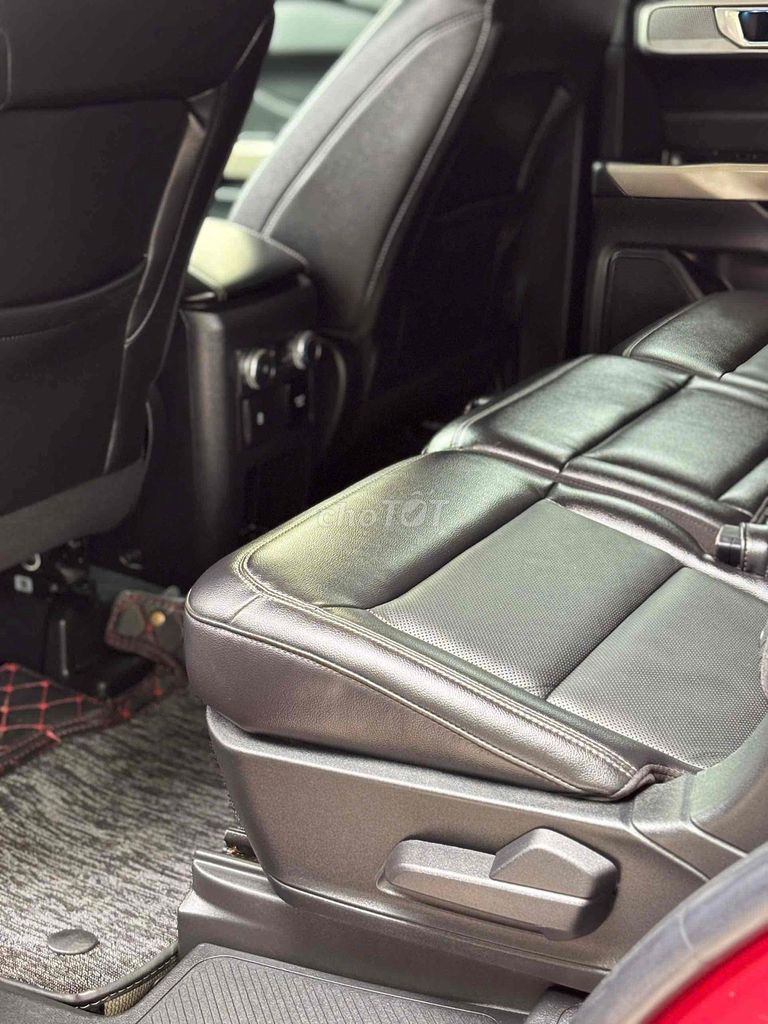 Ford Explorer Đỏ 7 chỗ SUV. Mua bán Ô tô tại Thành phố Thủ Đức Tp Hồ Chí Minh được đăng bởi hưng xe cũ hình 9
