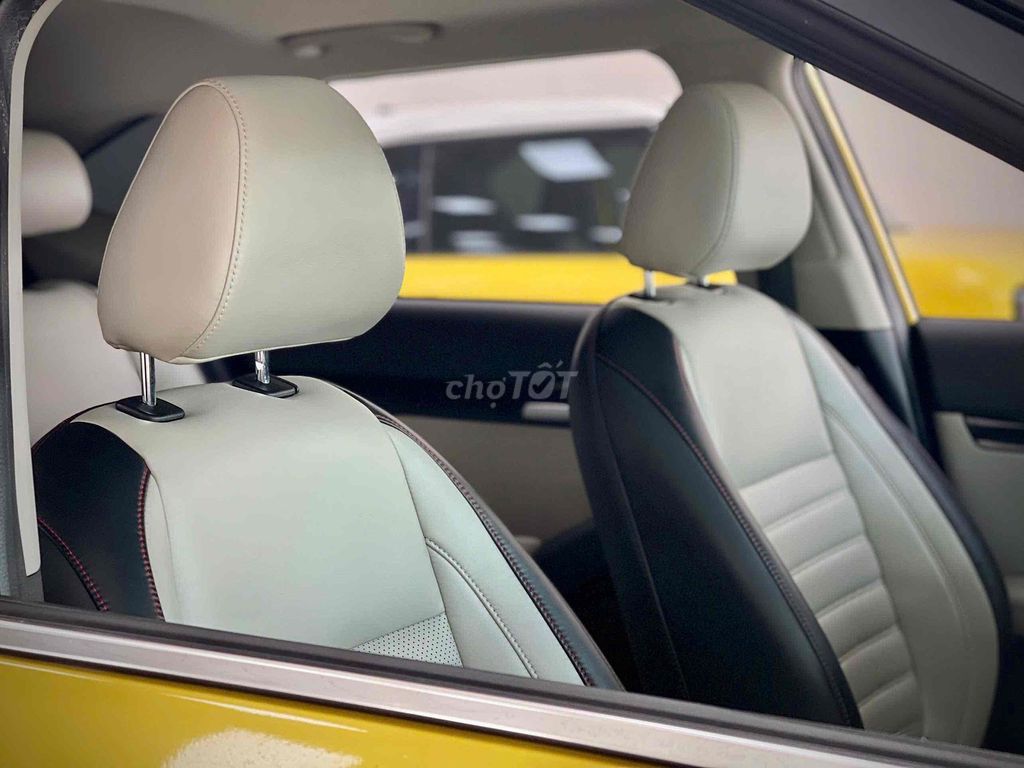 Kia Seltos 1.4Turbo Premium 2022 siêu đẹp. Mua bán Ô tô tại Thành phố Thủ Đức Tp Hồ Chí Minh được đăng bởi Nguyen Trung hình 11