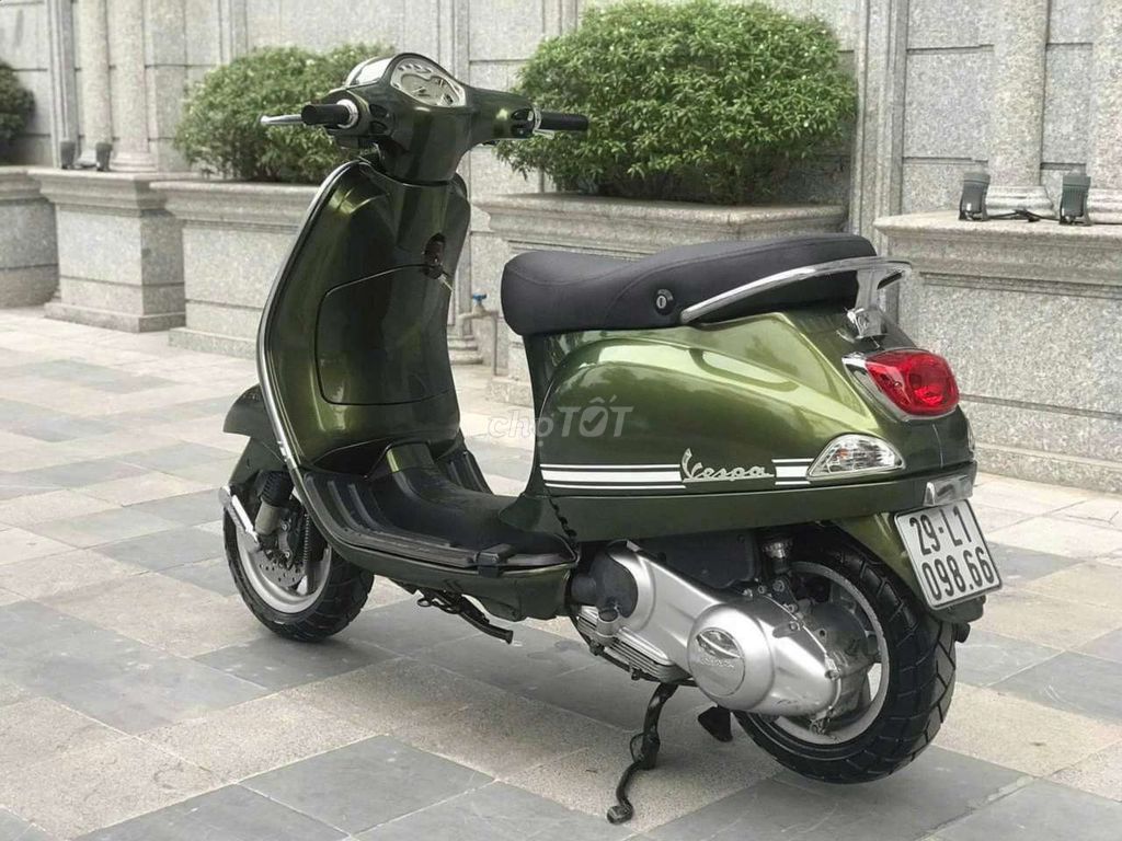 Vespa 150i phun xăng điện tử xanh bộ đội chính chủ. Mua bán Xe máy tại Quận Ba Đình Hà Nội được đăng bởi lan hình 2