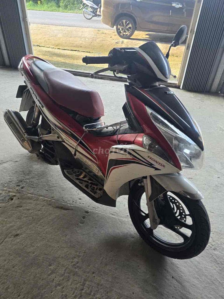 Air blade Fi. Mua bán Xe máy tại Thành phố Hồng Ngự Đồng Tháp được đăng bởi Tô Hái hình 1