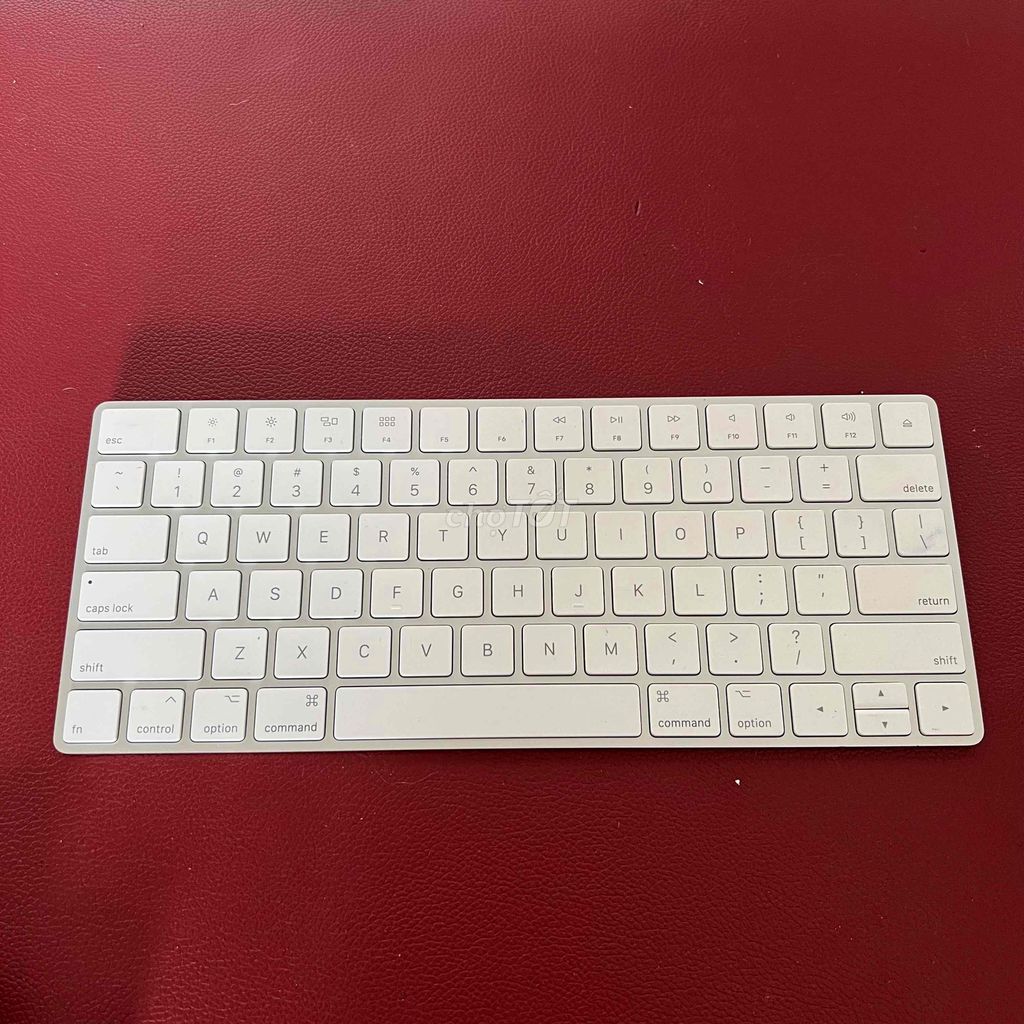 Thanh lý bàn phím Apple Magic keyboard giá rẻ