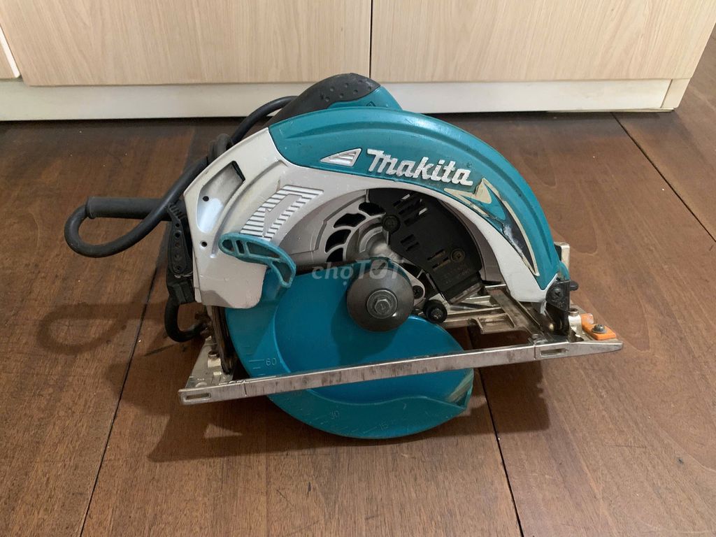 MÁY CƯA 1 TẤC 8 MAKITA ĐẾ NHÔM - ĐIỆN 220V - CÓ BH. Mua bán Đồ chuyên dụng, Giống nuôi trồng tại Quận Tân Bình Tp Hồ Chí Minh được đăng bởi Nguyễn Quang Trường hình 1