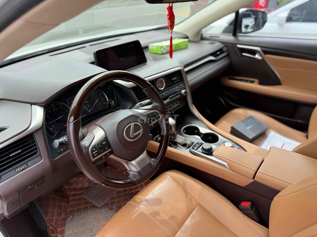 Lexus RX 2019 300 - 55000 km. Mua bán Ô tô tại Thành phố Thủ Đức Tp Hồ Chí Minh được đăng bởi Lê Nhường hình 4