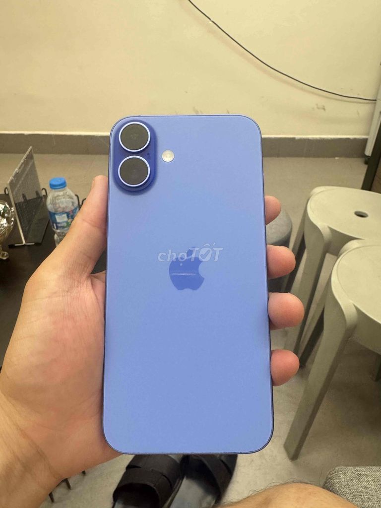 iPhone 16 Plus 128GB Xanh như mới nguyên zin. Mua bán Điện thoại tại Quận Đống Đa Hà Nội được đăng bởi Cường Nguyễn hình 1